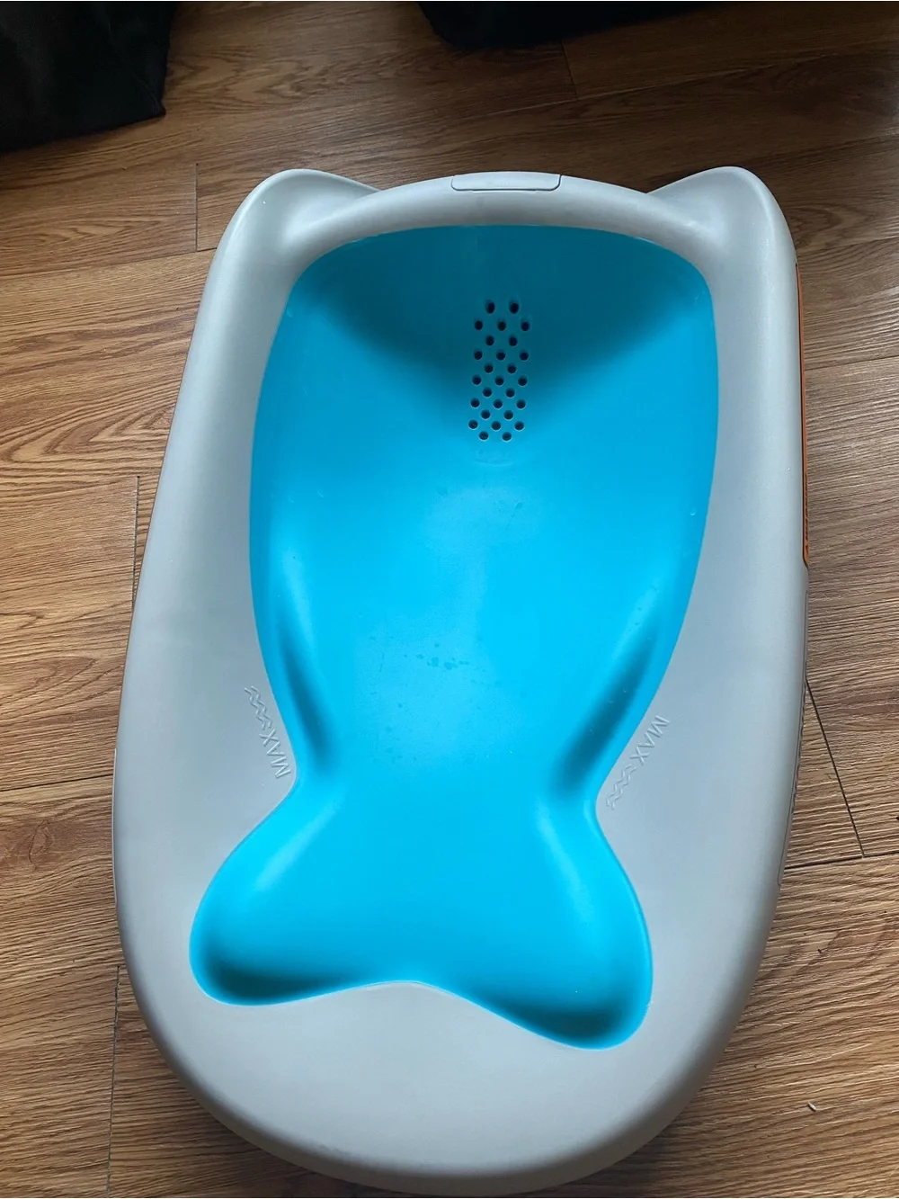 Skip Hop Gray and Blue Moby Recline & Rinse Baby Bather